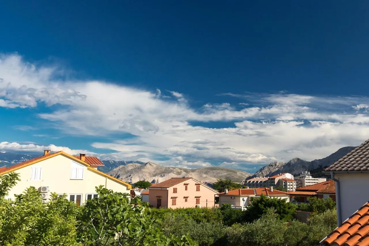 Apartment Valkovic Baška